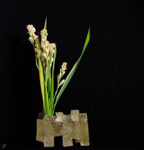 Vertical composition